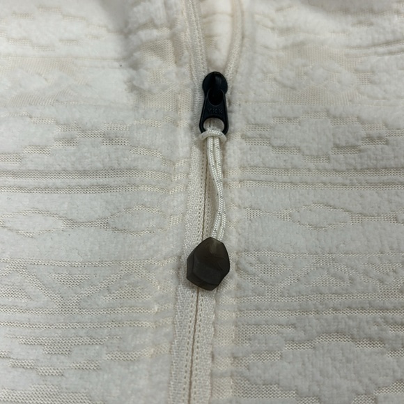 Eddie Bauer Lightweight Printed 1/4 Zip Fleece - Picture 3 of 9